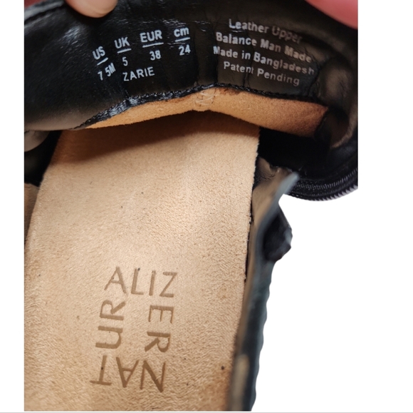 Naturalizer Zarie Leather Bootie Size 7.5 - Picture 6 of 7